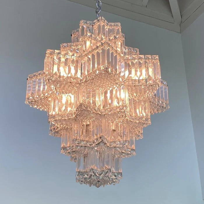 Fashion Star Shaped Chandelier Crystal Ceiling Light Fixture For Small Living Room/ Bedroom-MEET LIGHTING
