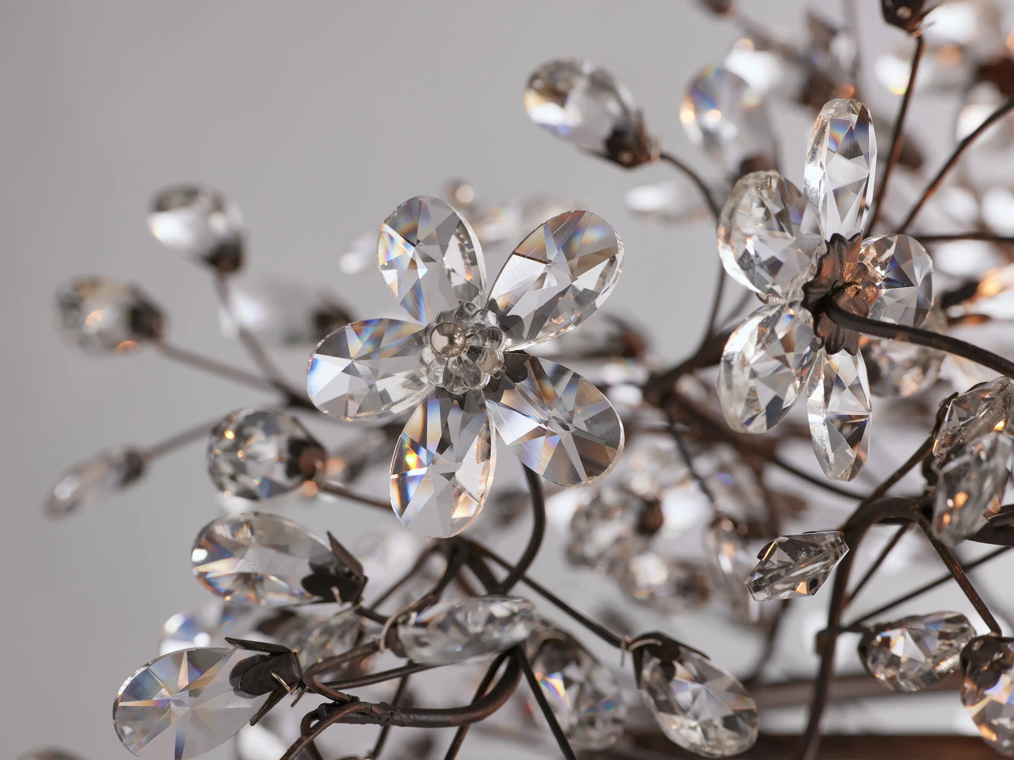 Fiore Oval Chandelier-MEET LIGHTING