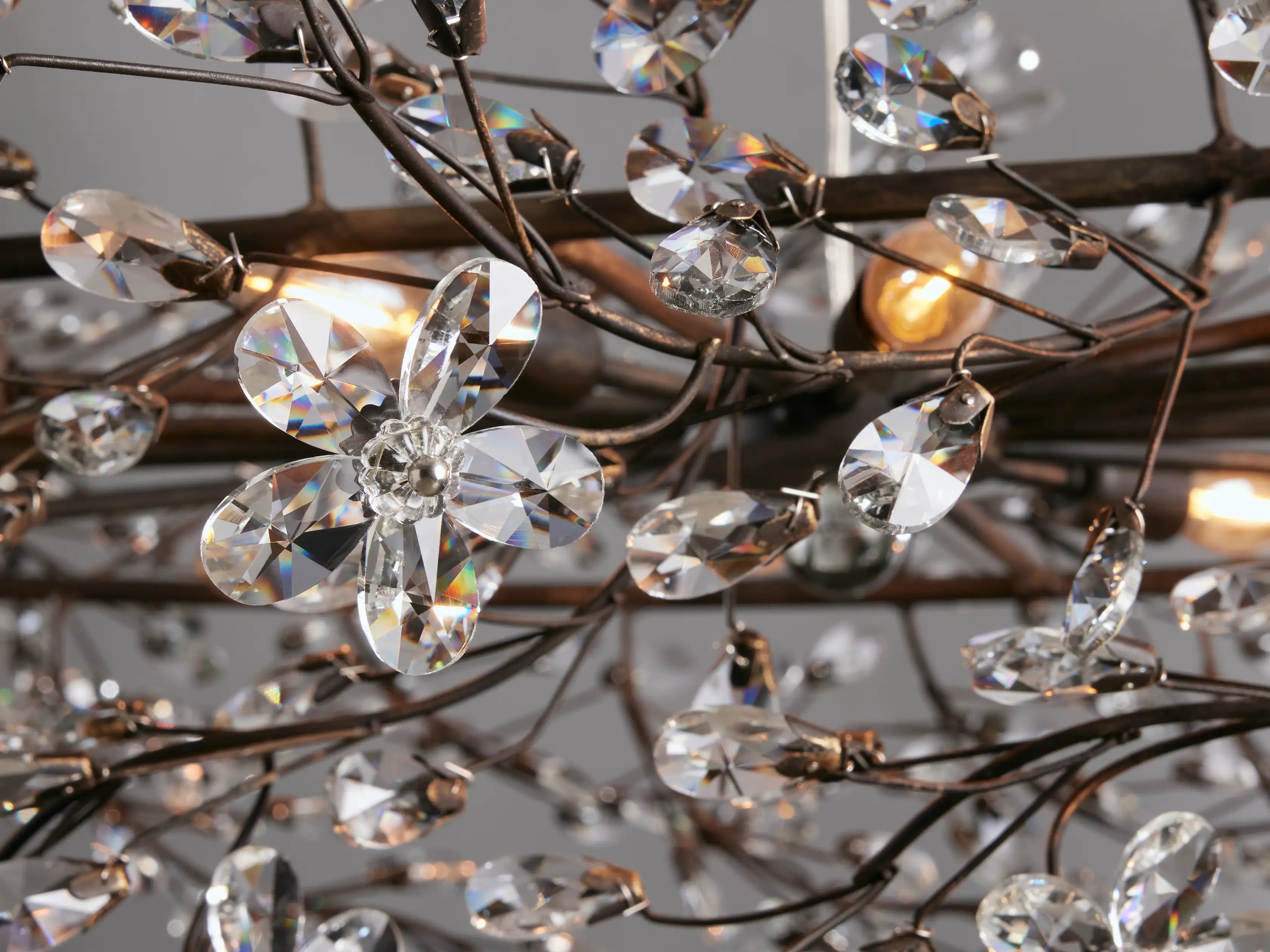 Fiore Oval Chandelier-MEET LIGHTING