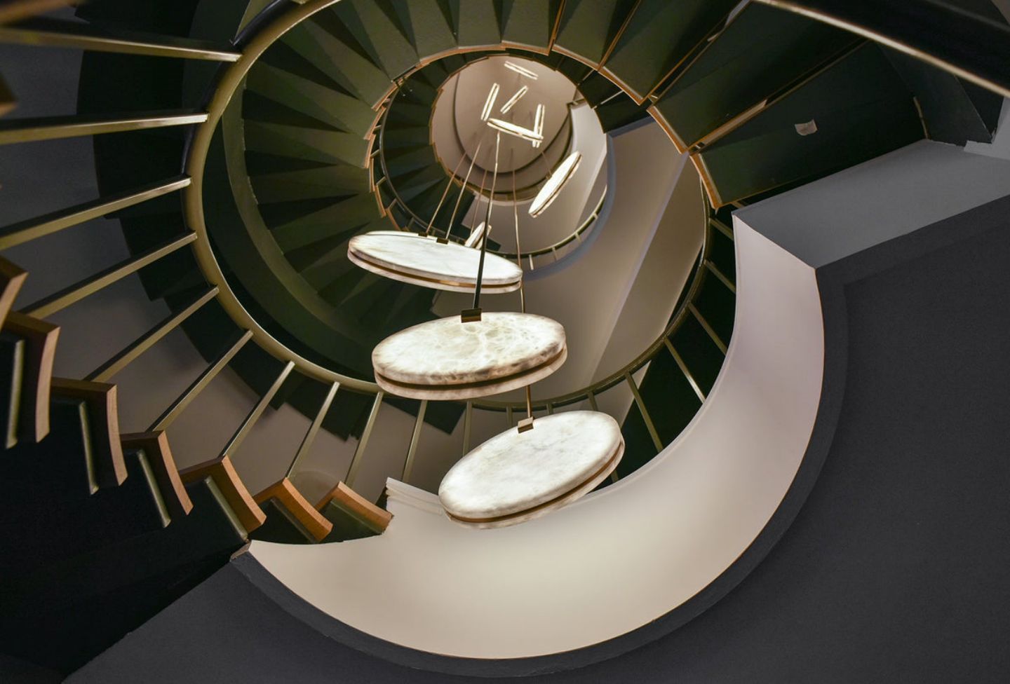 Alabaster Disc Pendant Light-Meet Lighting