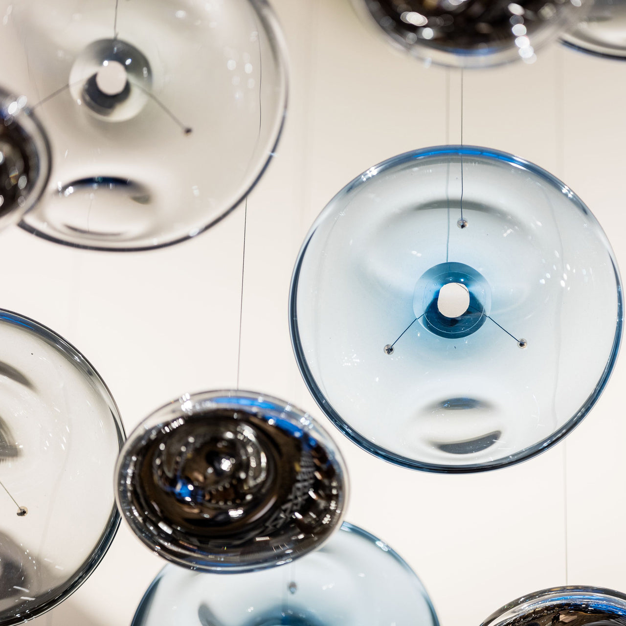 Flying Surge Chandelier-MEET LIGHTING