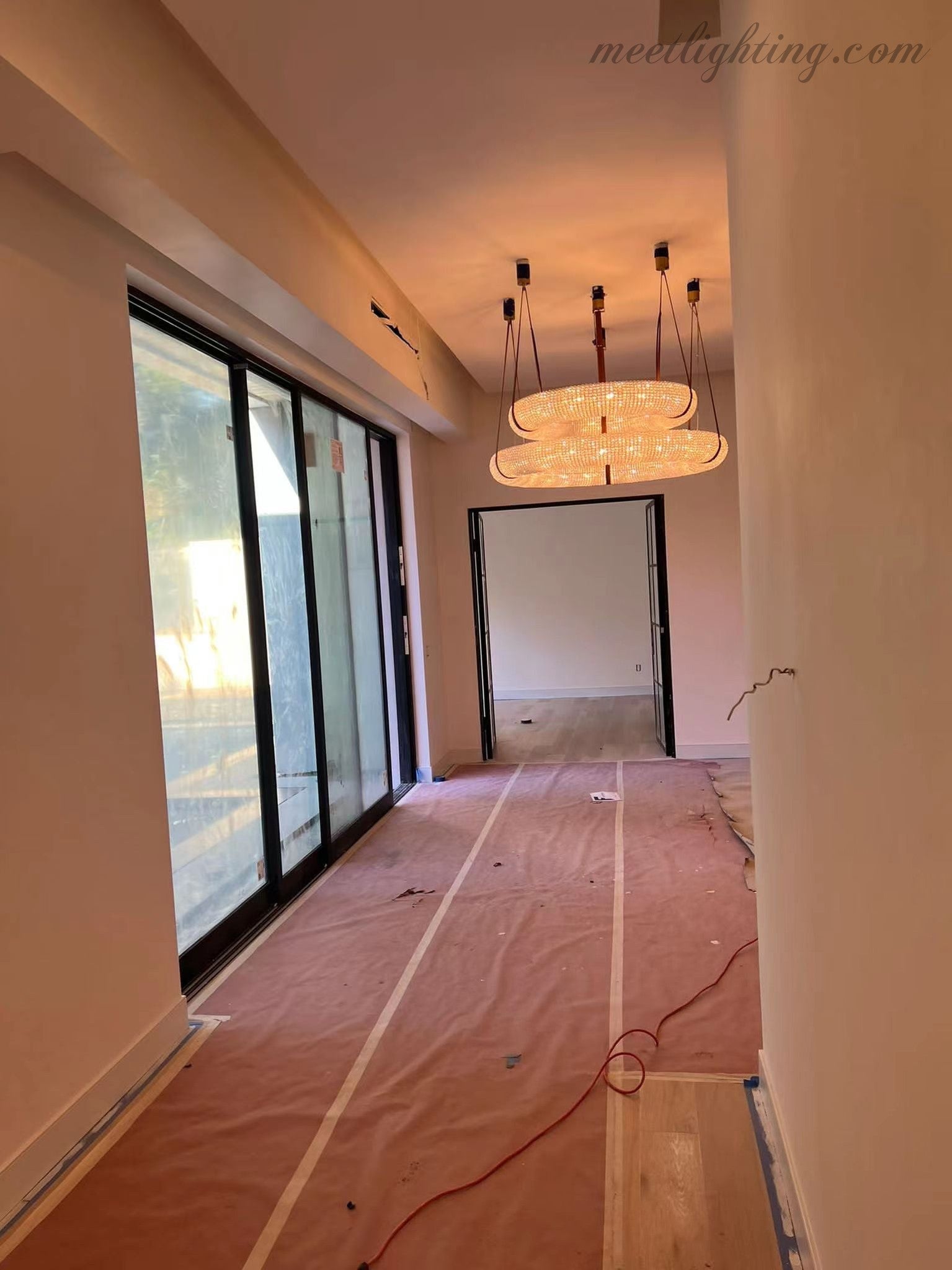 Halo Crystal Aperture Round Chandelier D41"-MEET LIGHTING