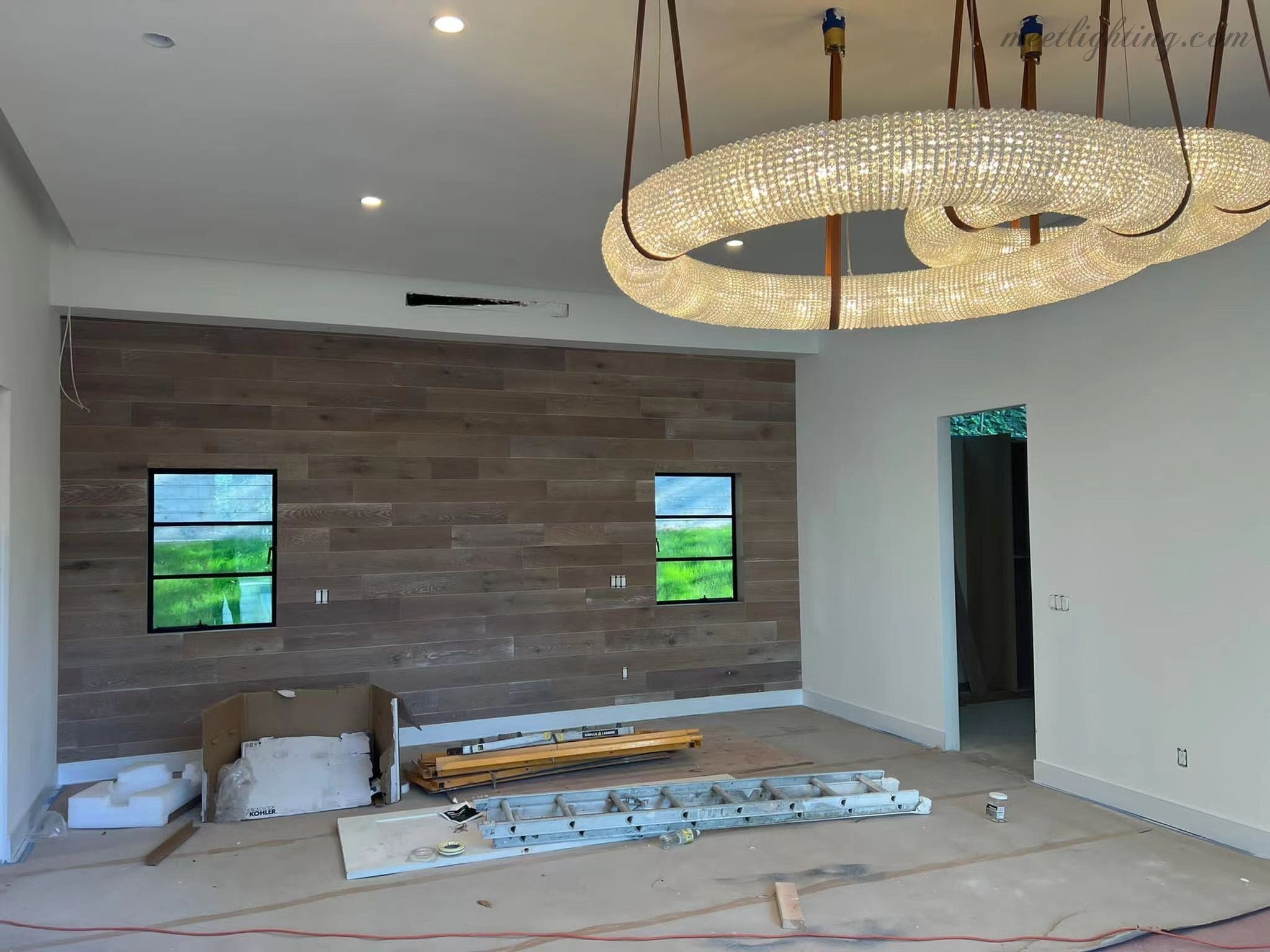 Halo Crystal Aperture Round Chandelier D41"-MEET LIGHTING