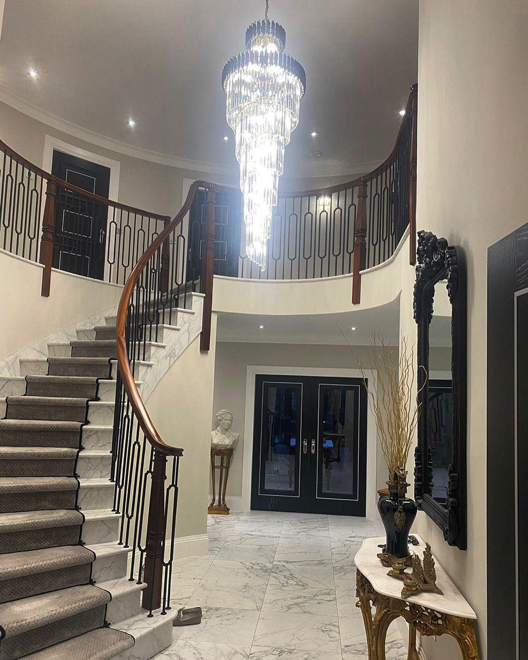 Spiral Crystal Chandelier For Foyer/ Staircase-MEET LIGHTING