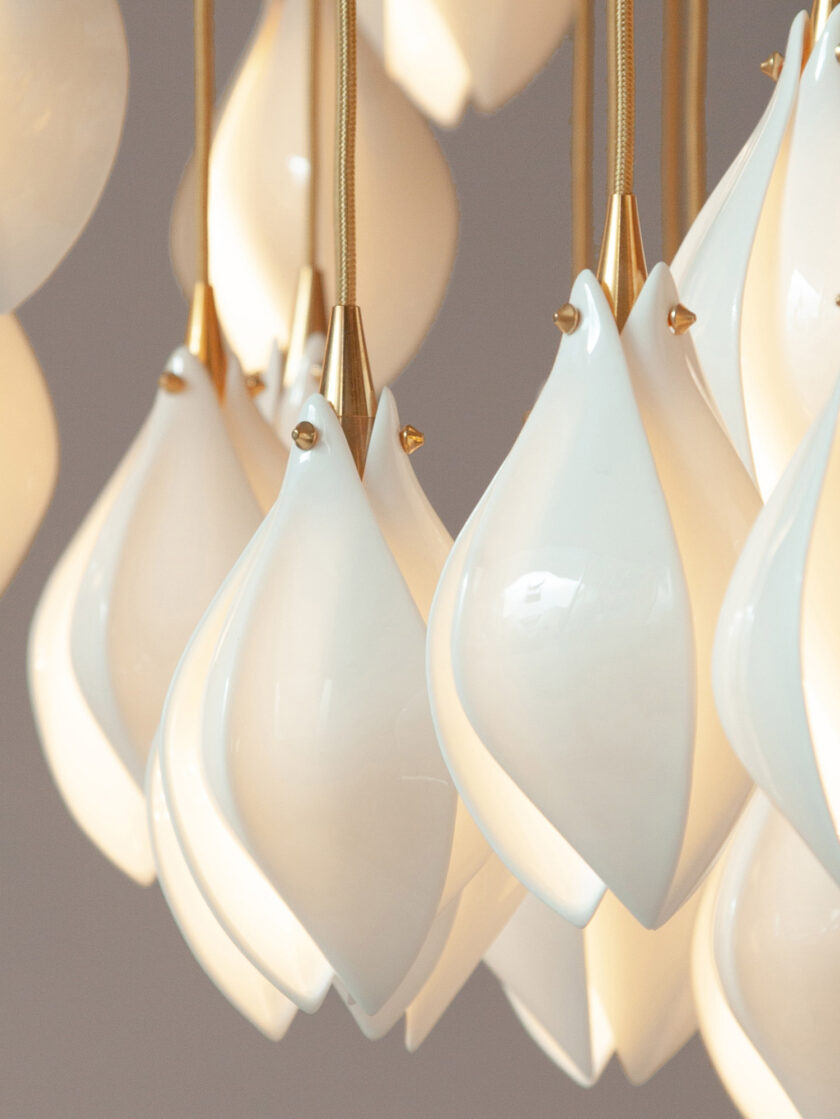 Grand Nordic Magnolia Blossom Ceramic Pendant Chandelier-Meet Lighting