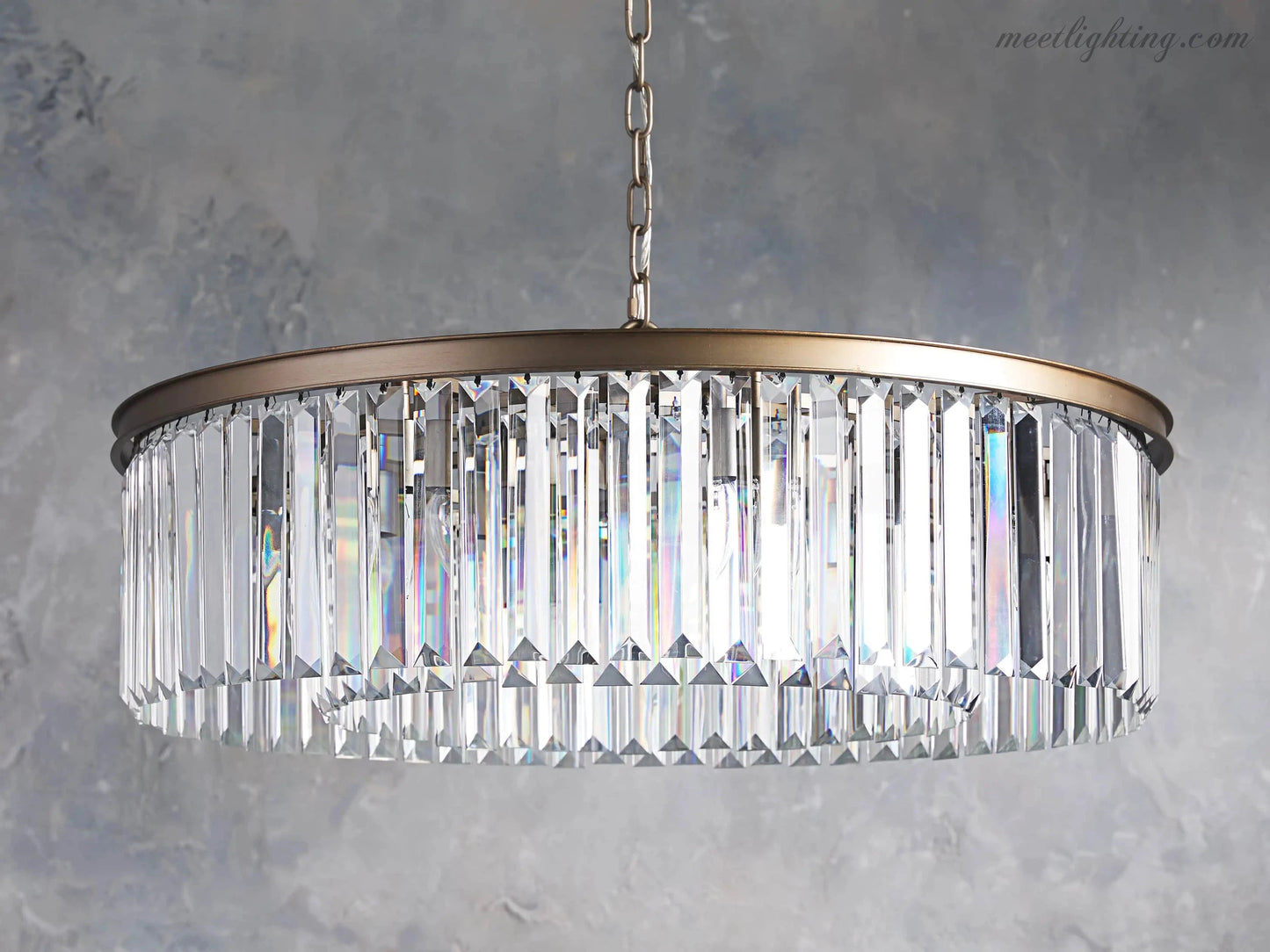 Leyland Round Chandelier-Meet Lighting
