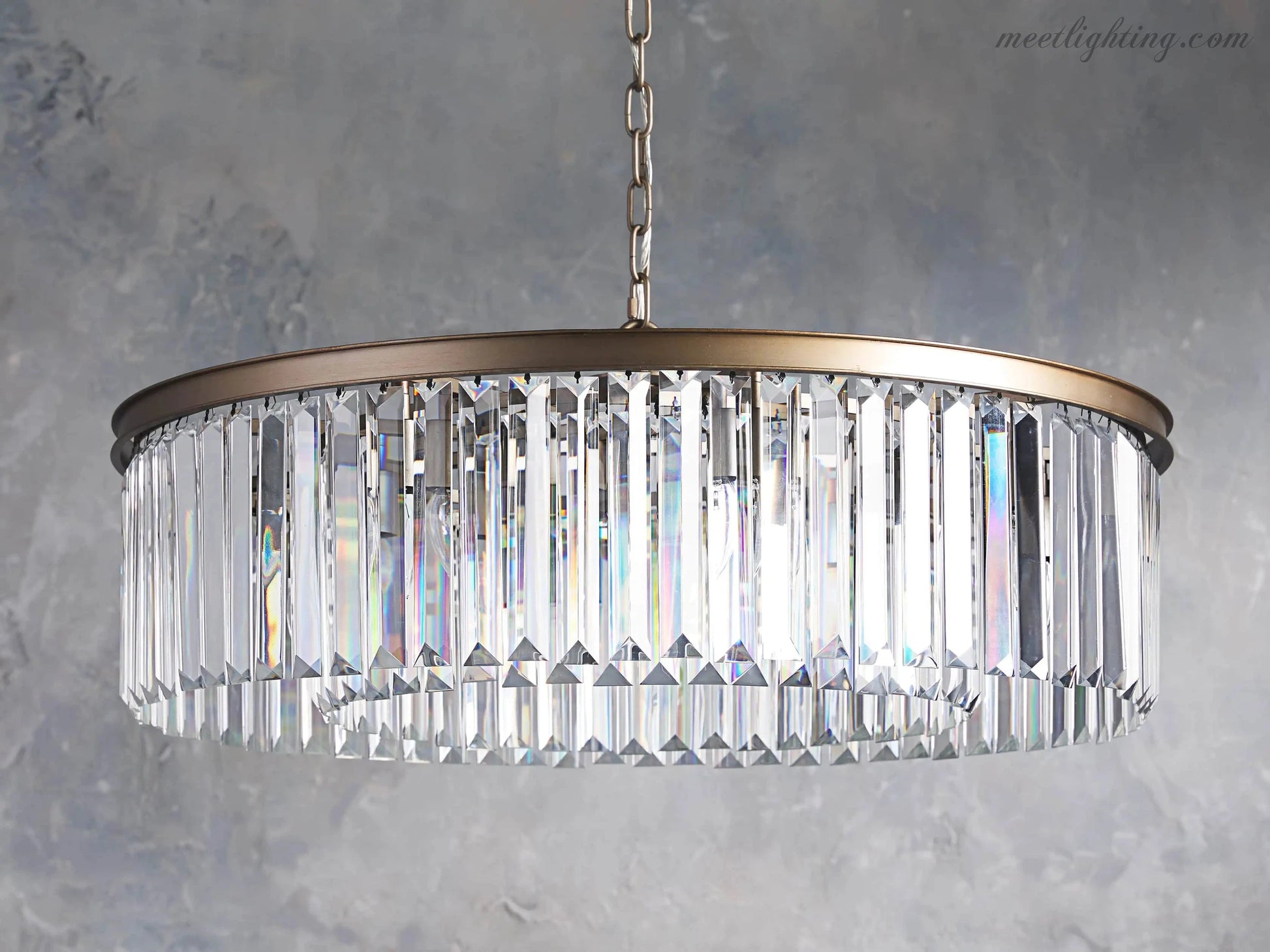Leyland Round Chandelier-Meet Lighting